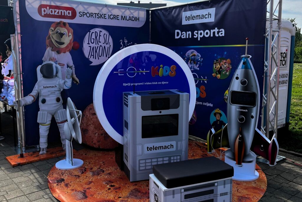 izložbeni prostor na festivalu