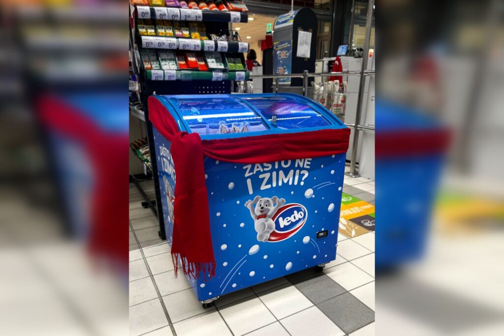 reklamni print na škirnji za sladolede